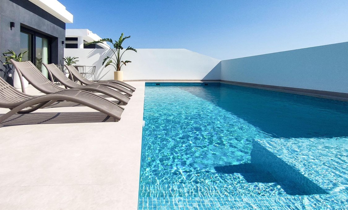 Nowy budynek - villa -
