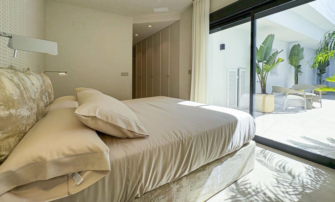 Nowy budynek - villa -
