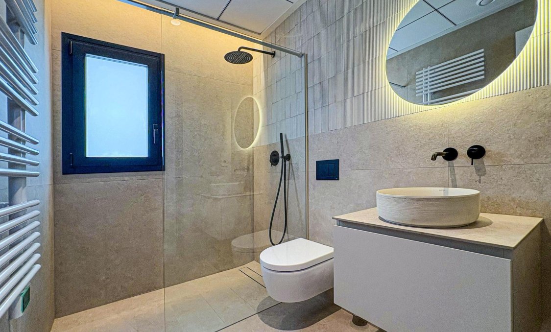 Nowy budynek - villa -
