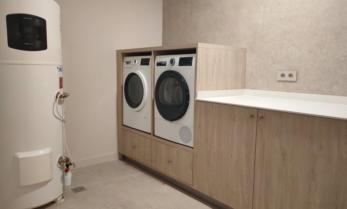 Nowy budynek - villa -
