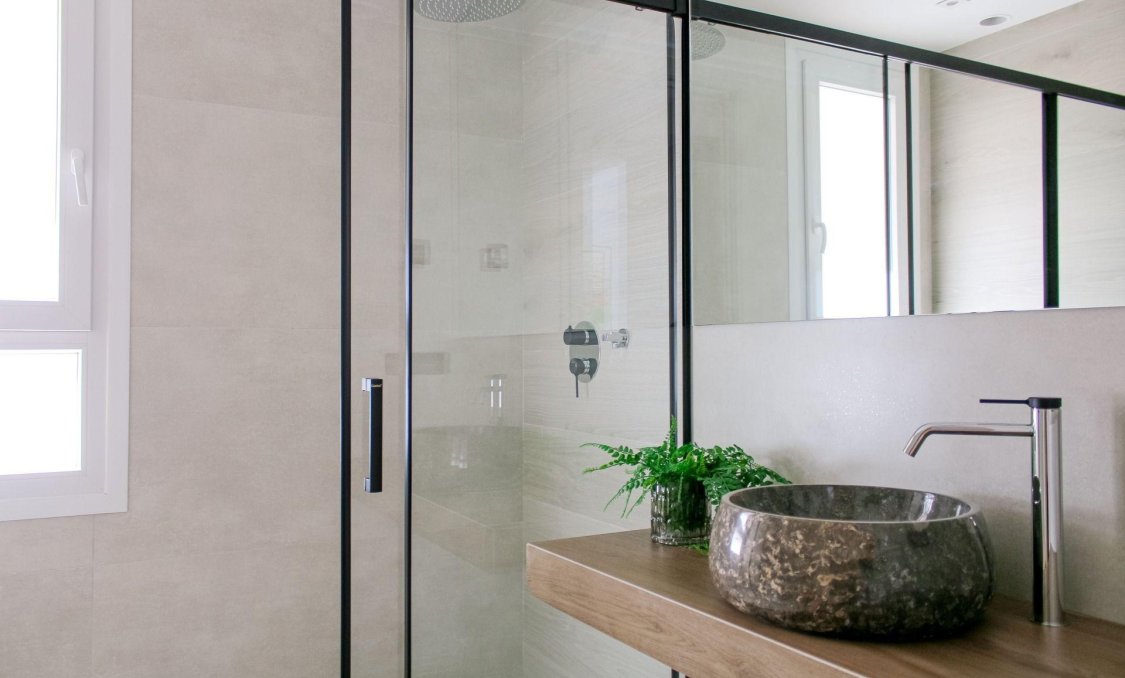 Obra nueva - villa -
