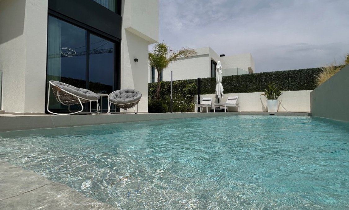 Reventa - villa -
La Nucía