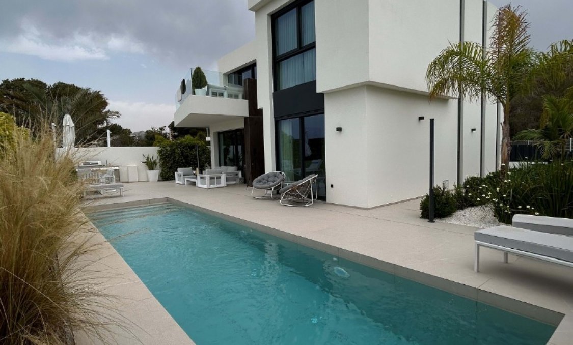 Reventa - villa -
La Nucía