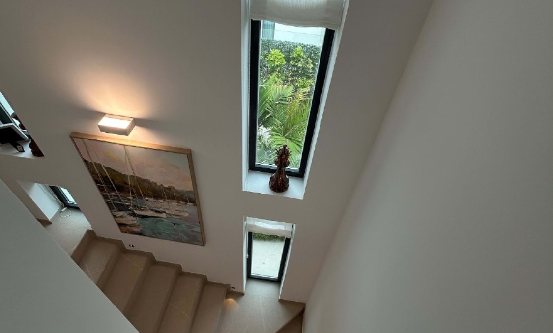 Reventa - villa -
La Nucía