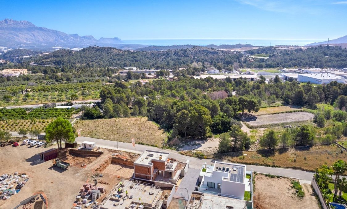 Obra nueva - villa -
