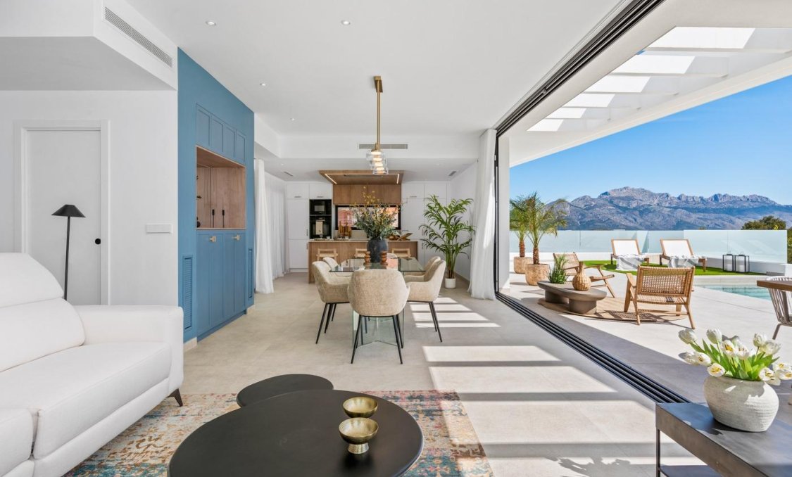 Obra nueva - villa -
