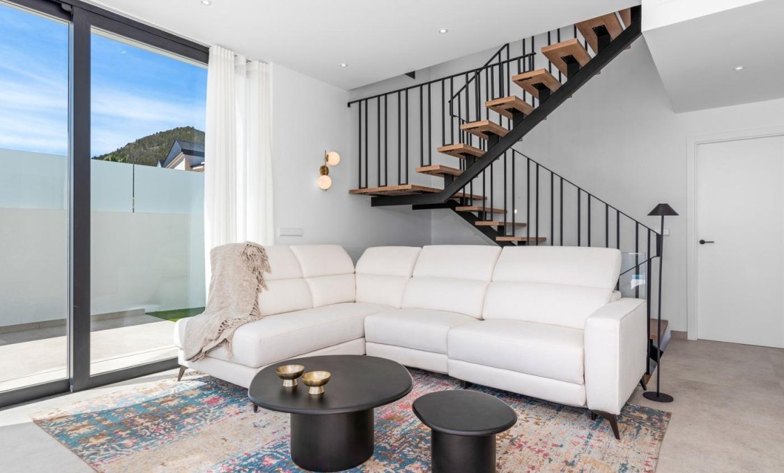 Obra nueva - villa -
