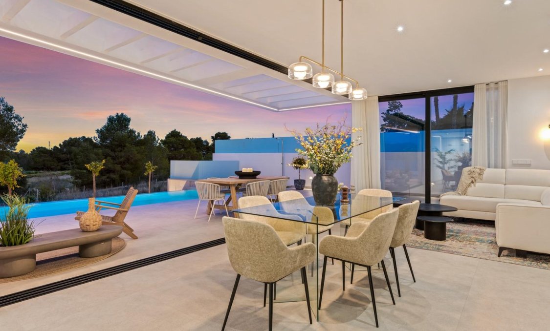 Obra nueva - villa -
