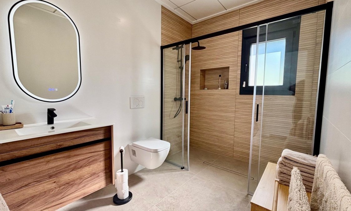 Nowy budynek - villa -
