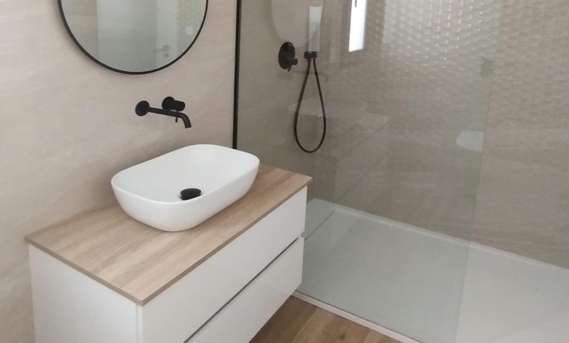 Nowy budynek - villa -
