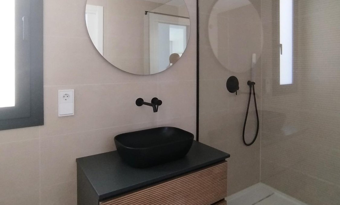 Nowy budynek - villa -
