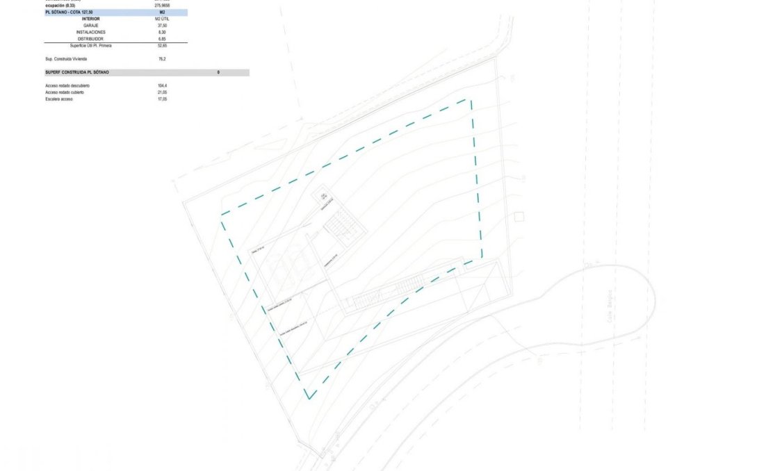 Obra nueva - villa -
