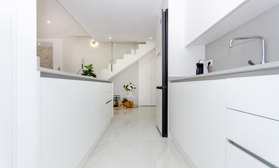 Nowy budynek - villa -
