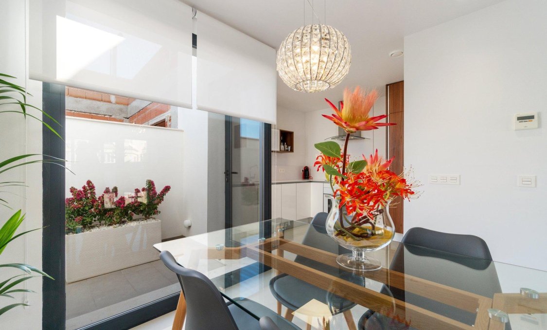 Nowy budynek - villa -
