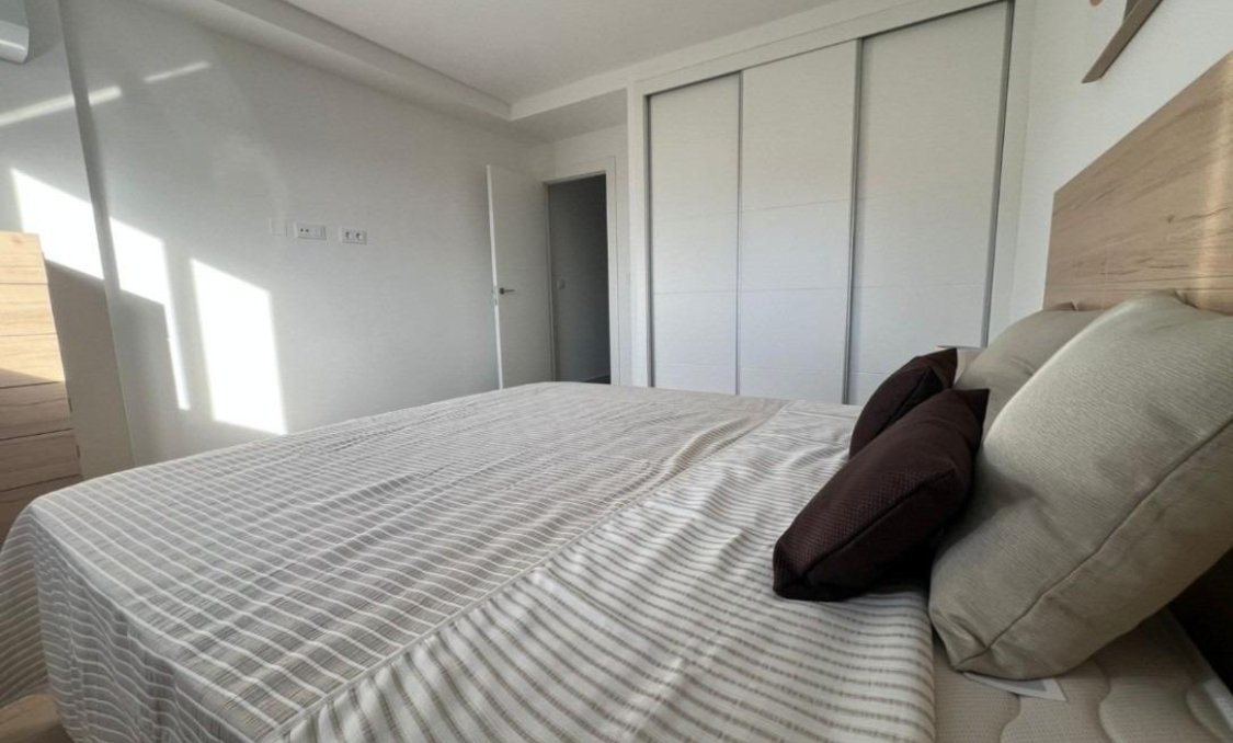 New Build - town house -
La Union - centro