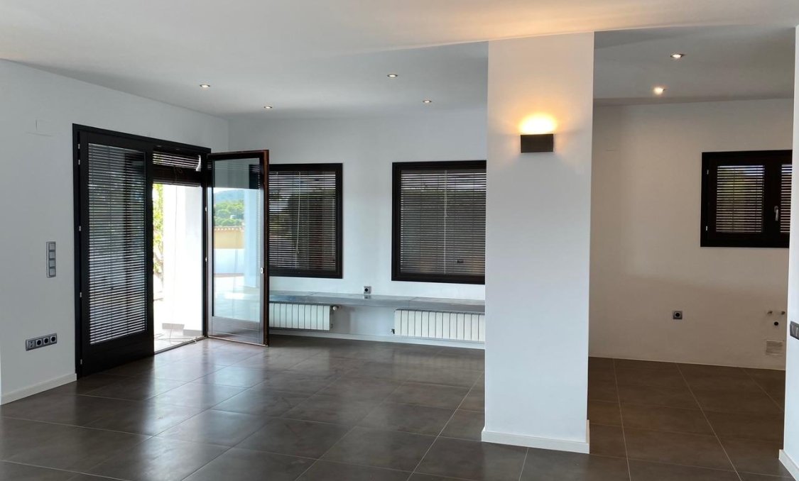 Nowy budynek - villa -
