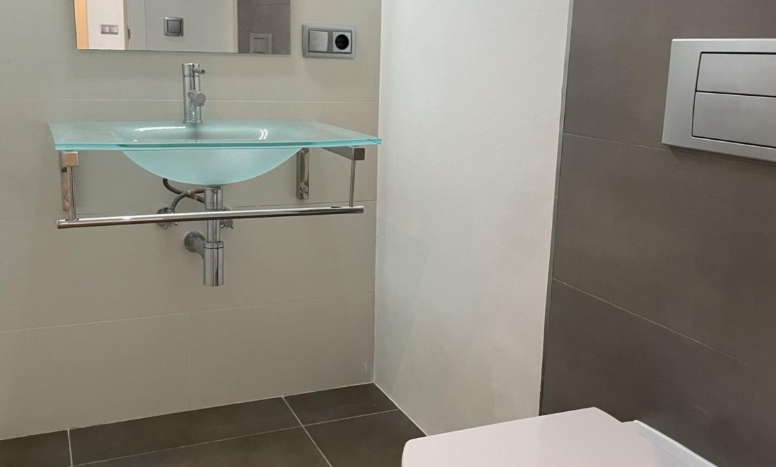 Nowy budynek - villa -
