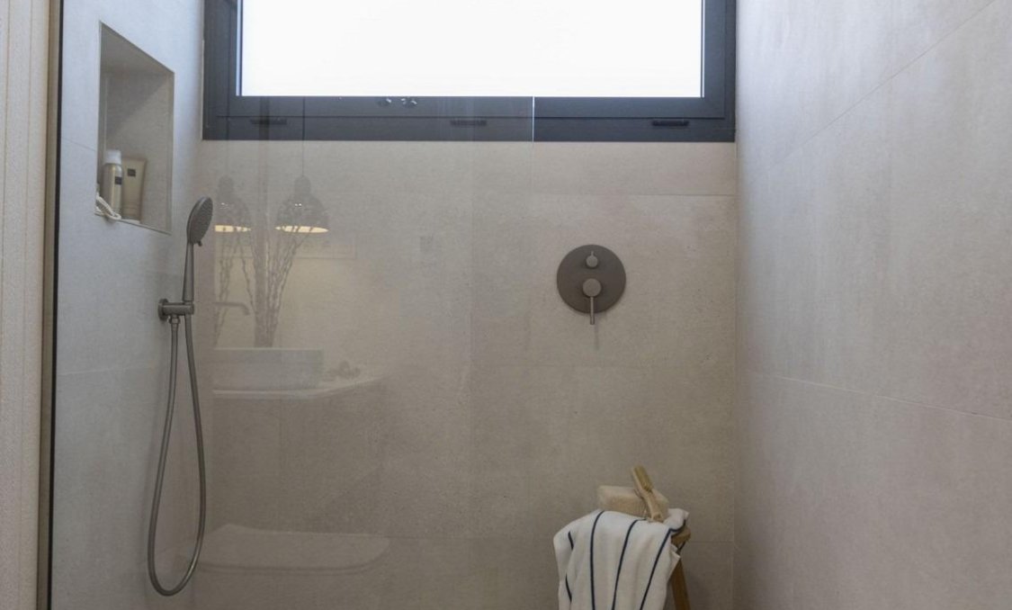 Obra nueva - villa -
Baños y Mendigo - Altaona Golf