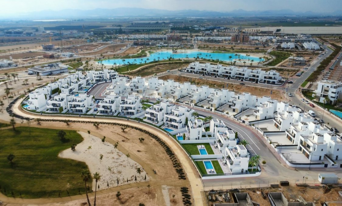 Obra nueva - villa -
