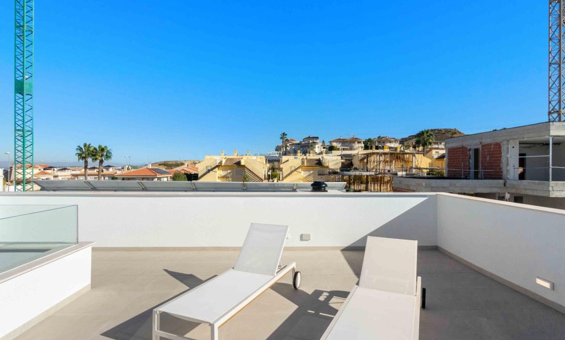 Obra nueva - villa -
