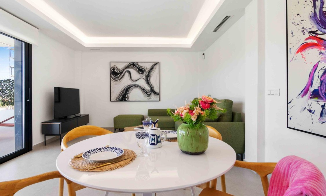 Obra nueva - villa -
