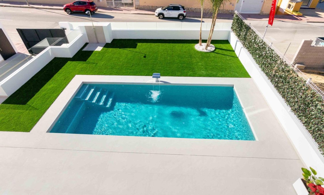 Obra nueva - villa -
