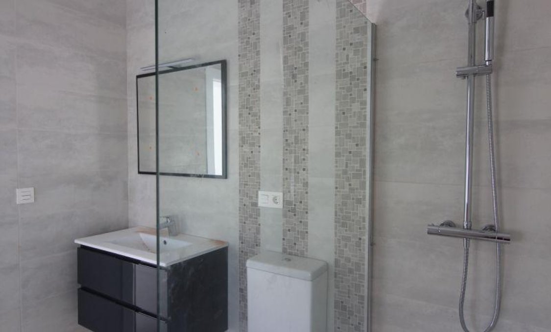 Nowy budynek - villa -
