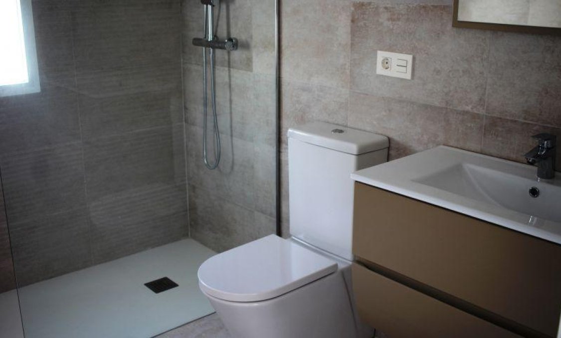 Obra nueva - villa -
