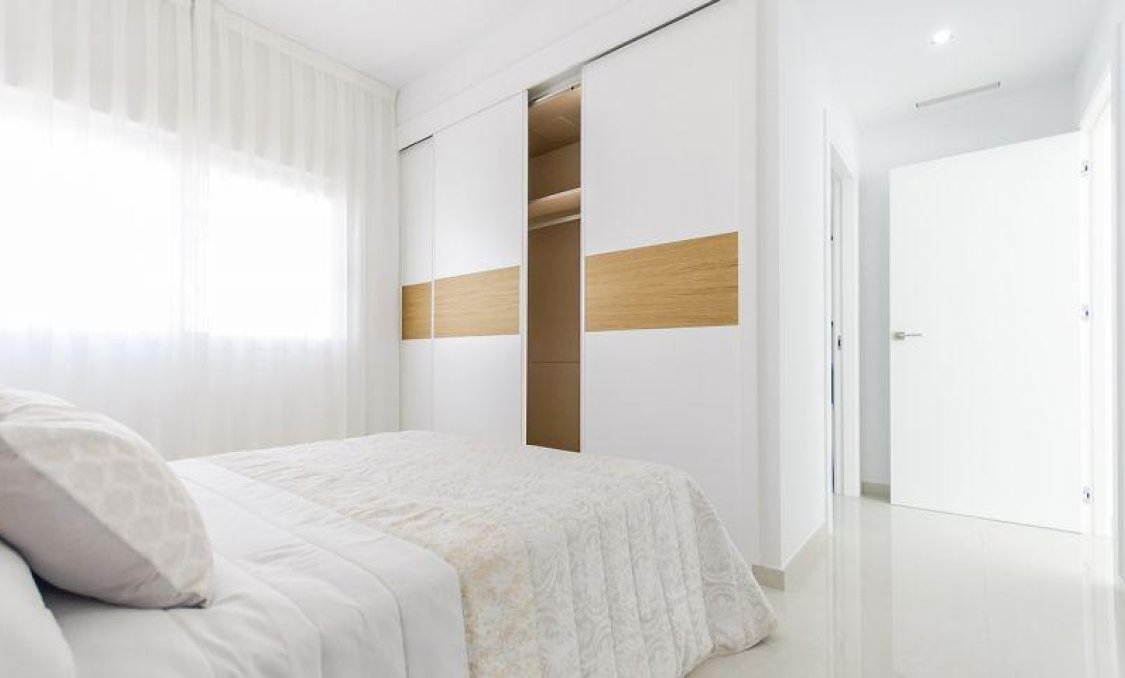 Obra nueva - villa -
