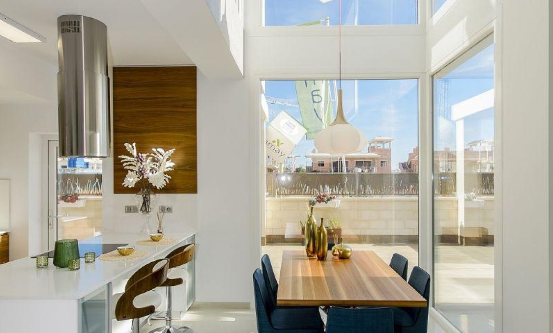 Obra nueva - villa -
