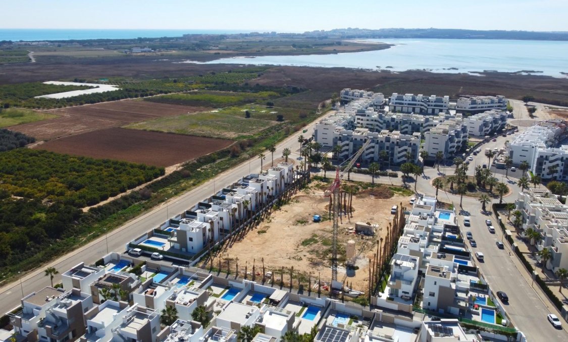 Obra nueva - Ático -
