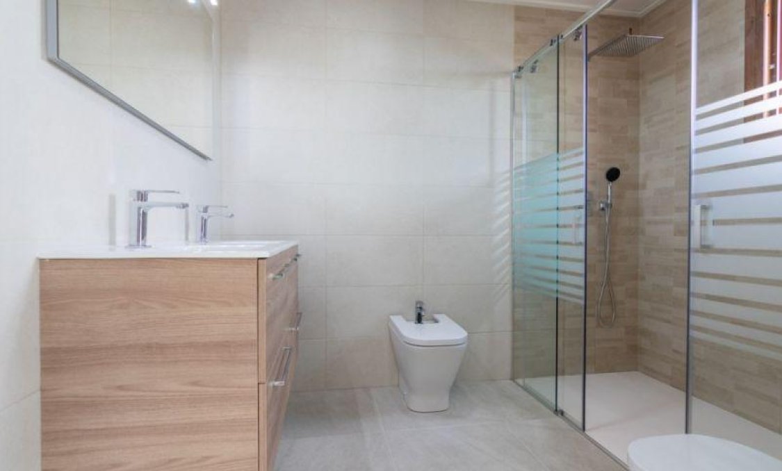 Nowy budynek - villa -
