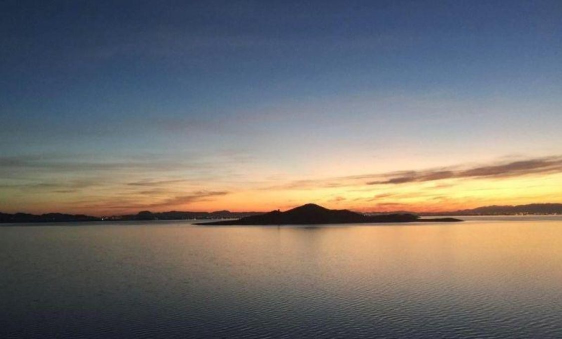 Nowy budynek - villa -
