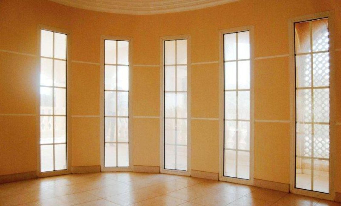 Nowy budynek - villa -
