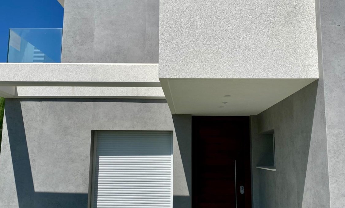 Obra nueva - villa -
