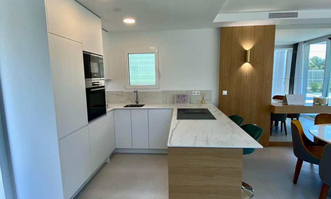 Obra nueva - villa -
