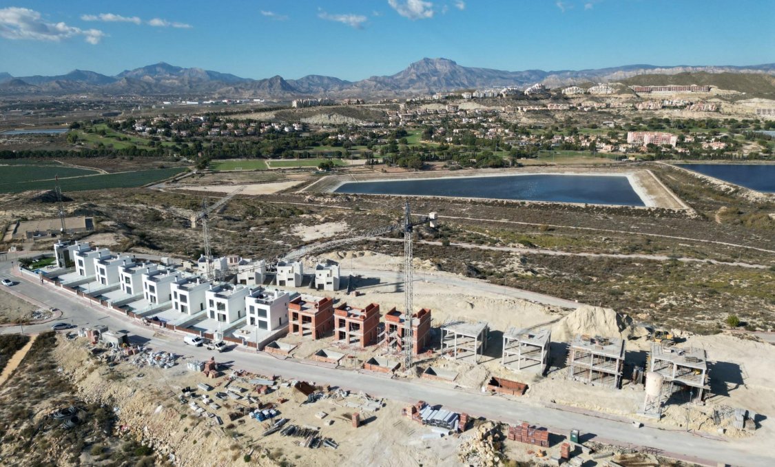 Nowy budynek - villa -
