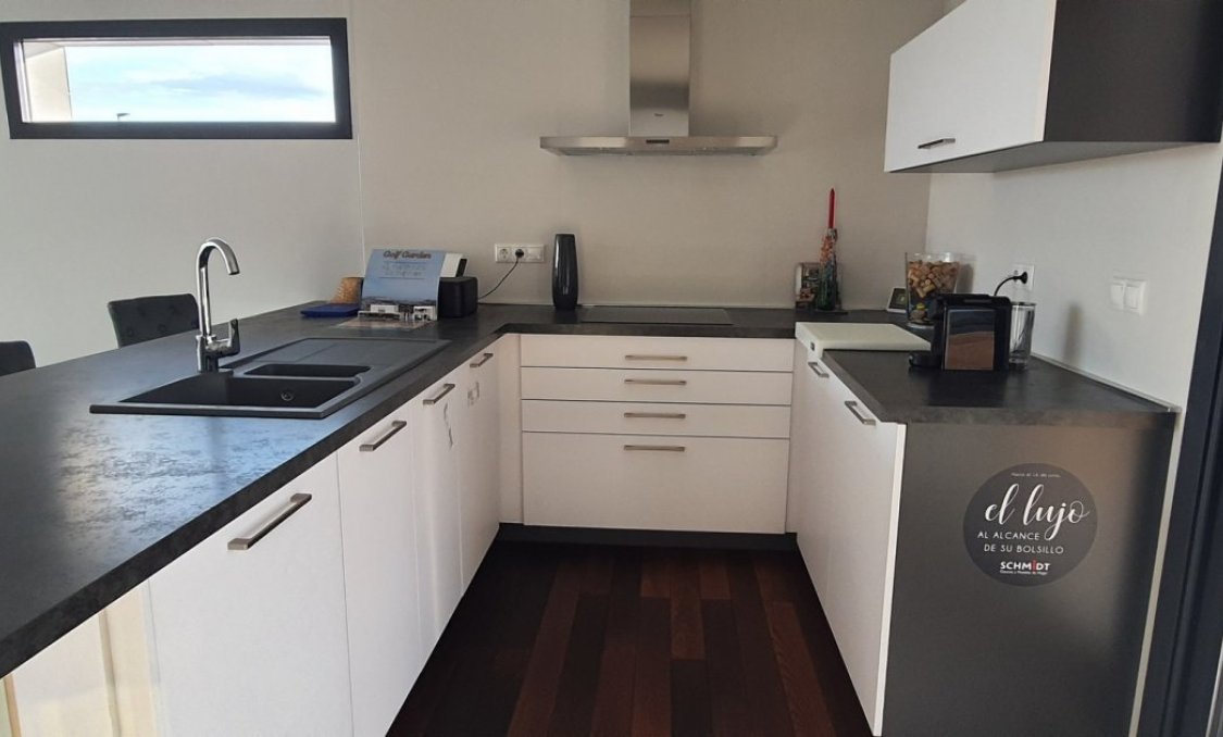 Nowy budynek - villa -
