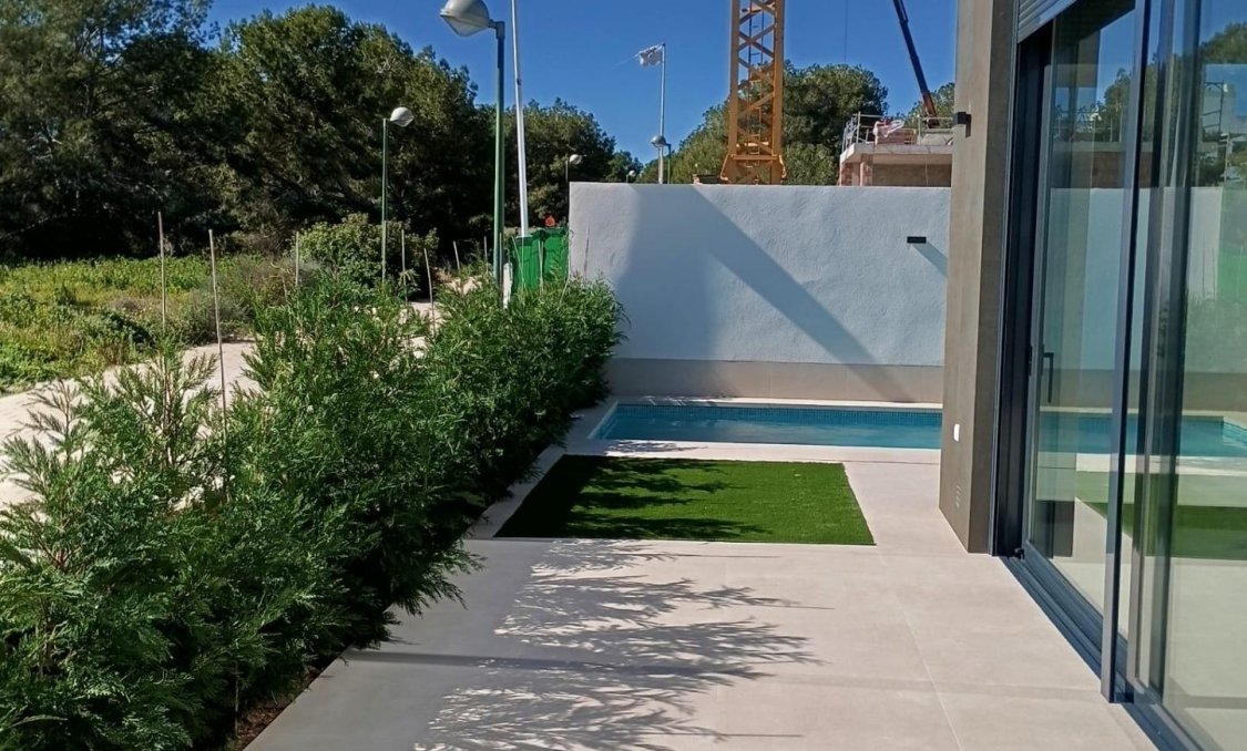 New Build - villa -
Pilar de la Horadada - Roda Golf