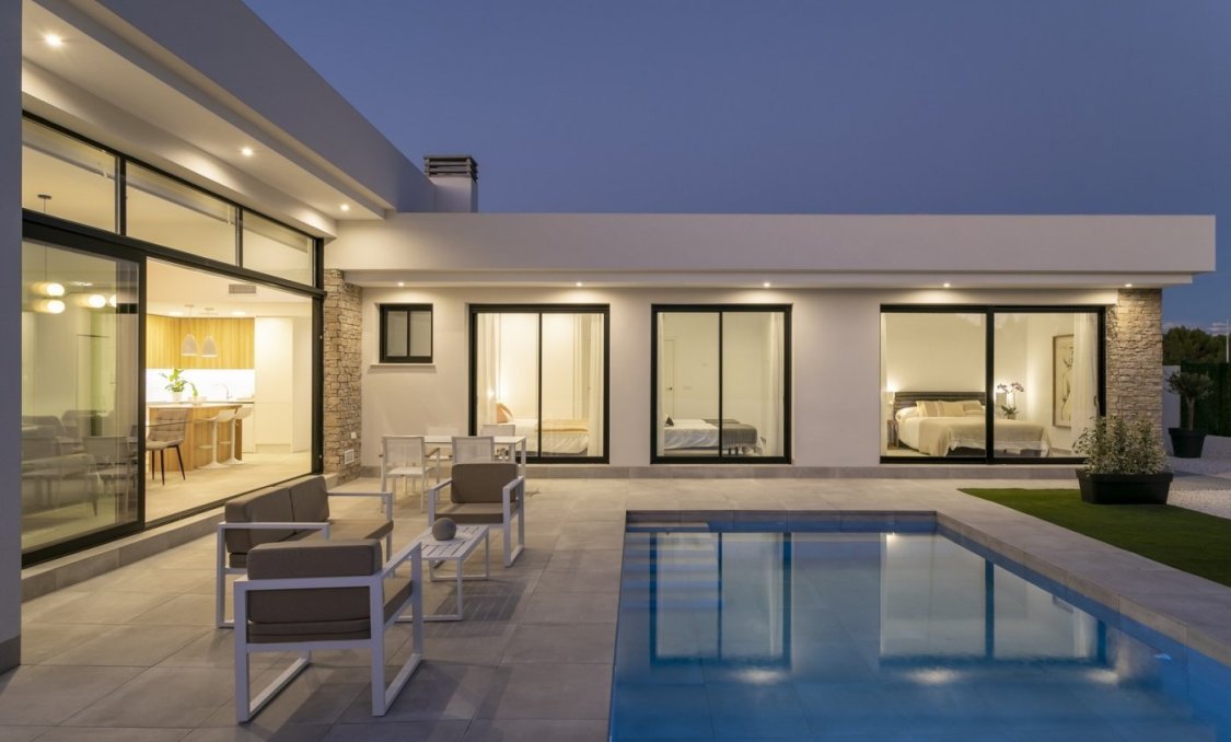 Nowy budynek - villa -
