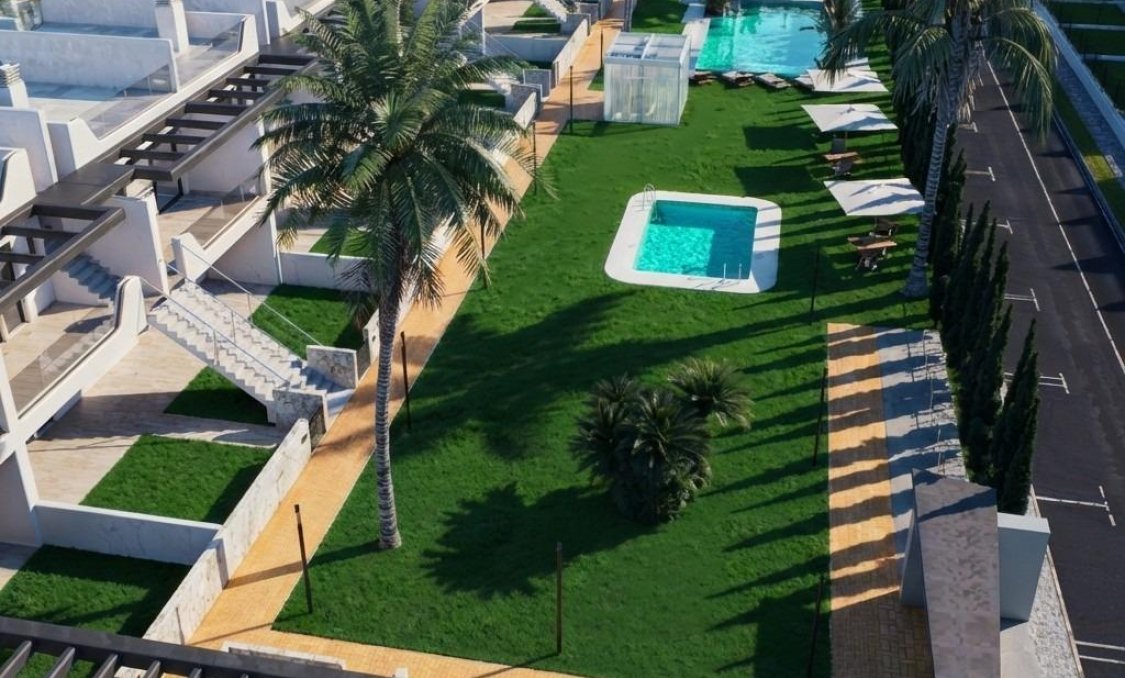Nowy budynek - Bungalow -
Pilar de la Horadada - pueblo