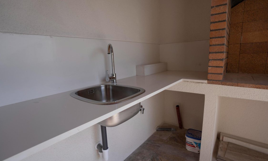 Obra nueva - villa -
