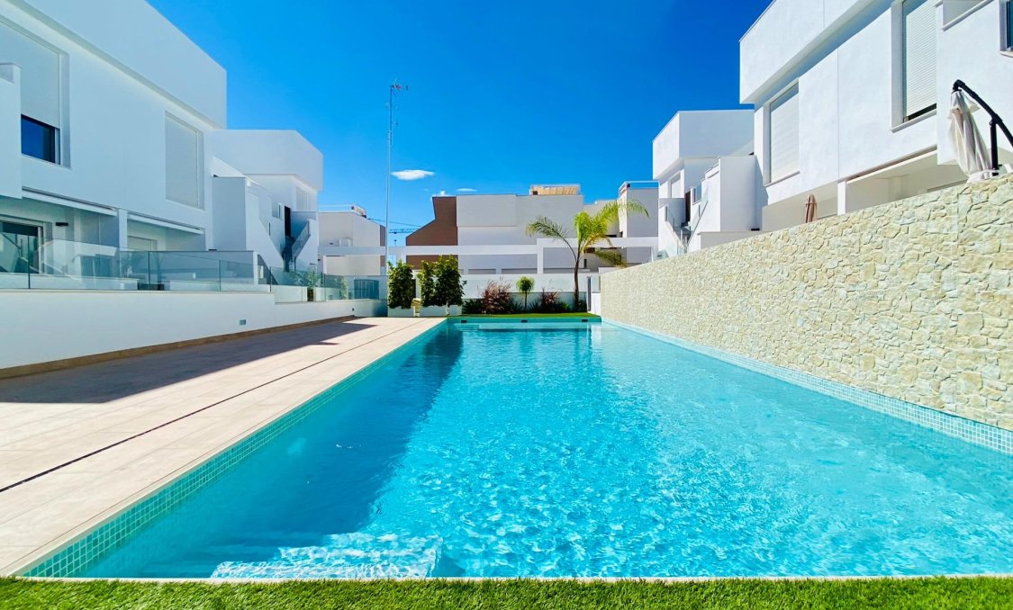 New Build - Bungalow -
Pilar de la Horadada - pueblo