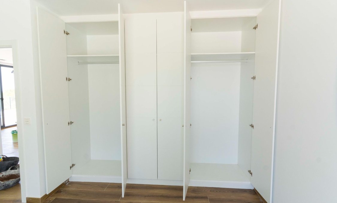 Nowy budynek - villa -
