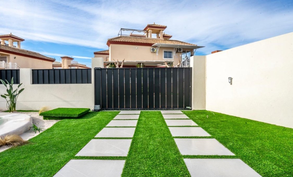 New Build - villa -
Torre Pacheco - Roldán