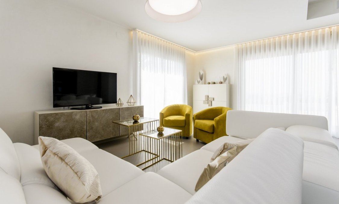 Obra nueva - villa -
