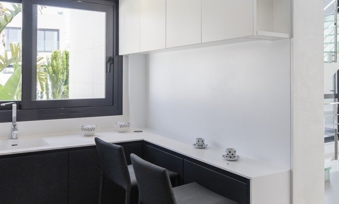 Obra nueva - villa -
