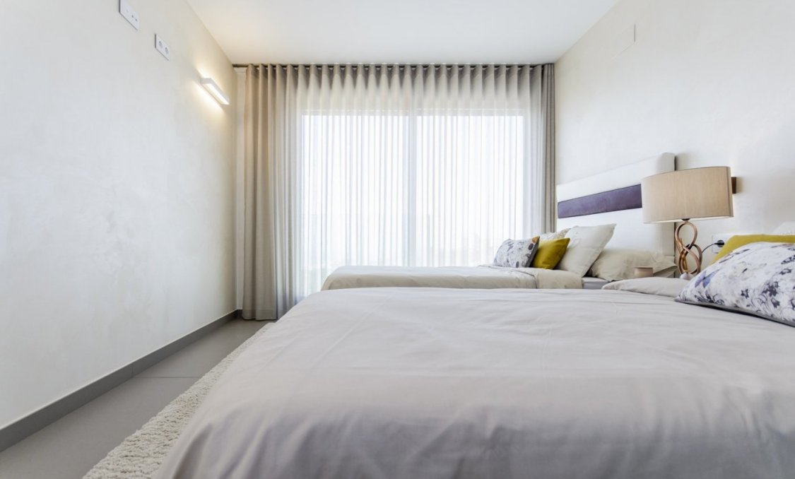 Obra nueva - villa -
