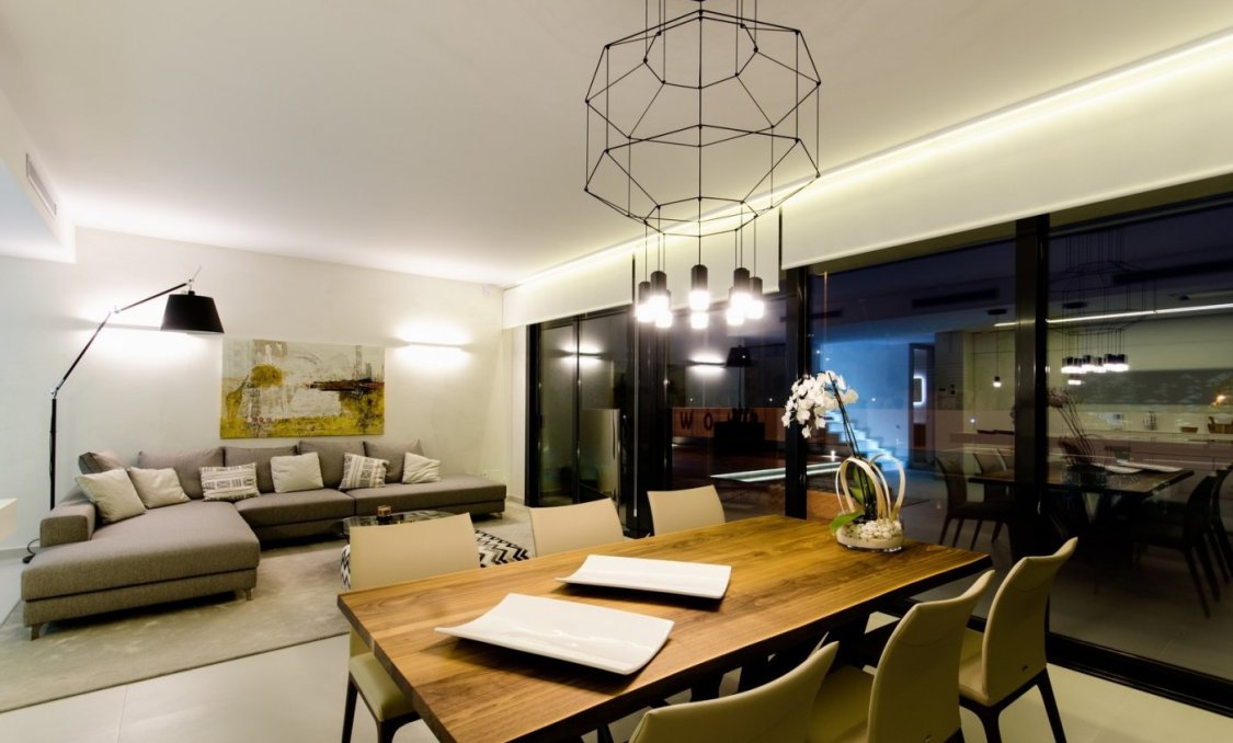 Obra nueva - villa -
