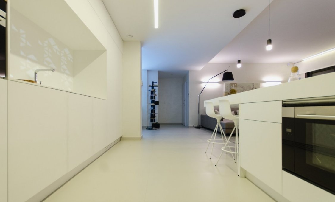 Obra nueva - villa -
